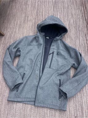 Reebok Men’s Gray Hooded Performance Jacket